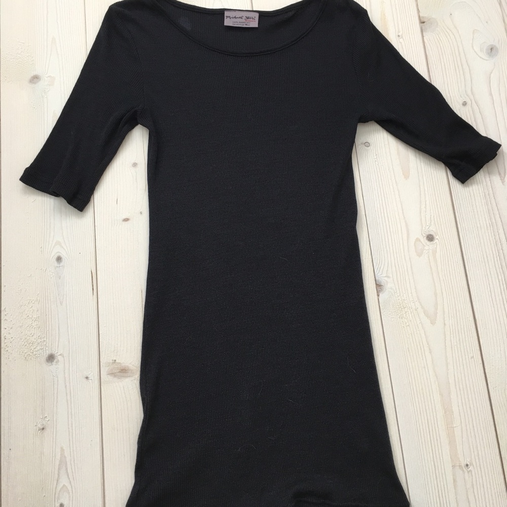 Michael Stars black tee - Picture 2 of 7